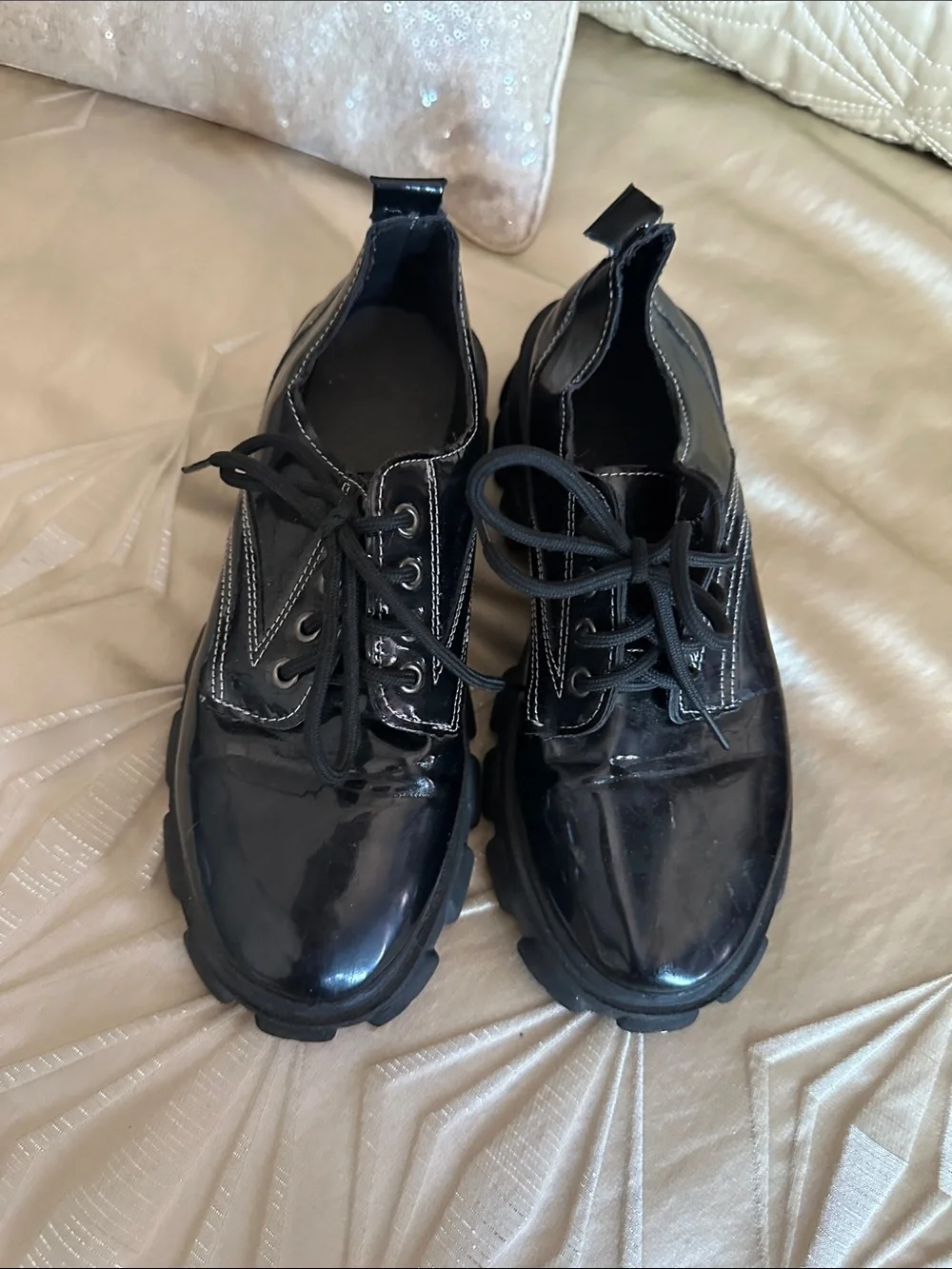 Men's Black Patent Lace-Up Chunky Shoes